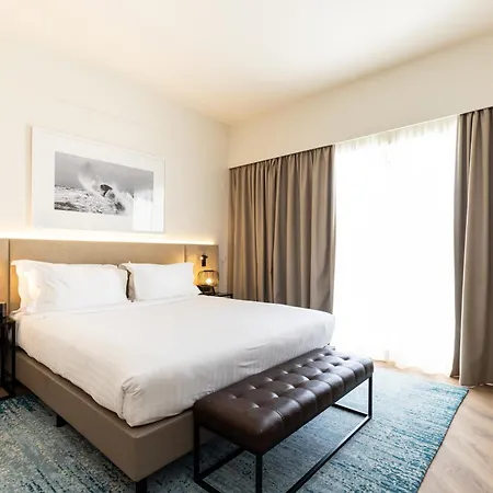 Crowne Plaza - Caparica Lisbon Отель
