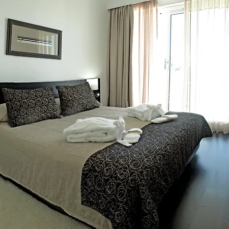 Crowne Plaza - Caparica Lisbon Otel