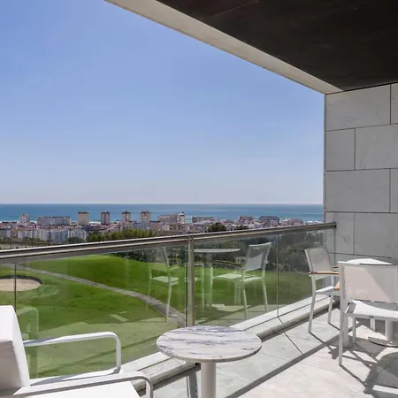Crowne Plaza - Caparica Lisbon Szálloda 4*