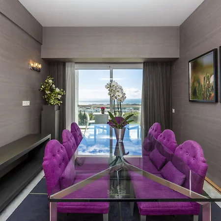 Crowne Plaza - Caparica Lisbon Szálloda 4*