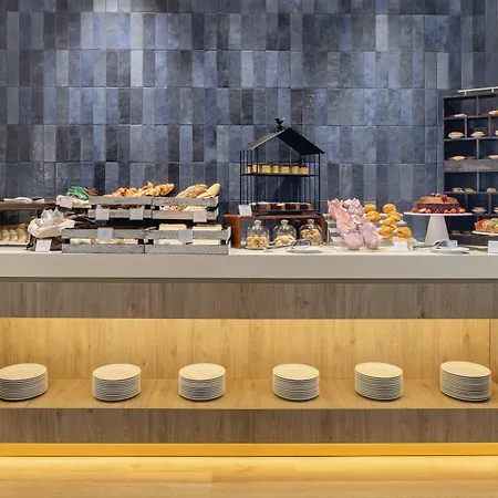 Otel Crowne Plaza - Caparica Lisbon 4*