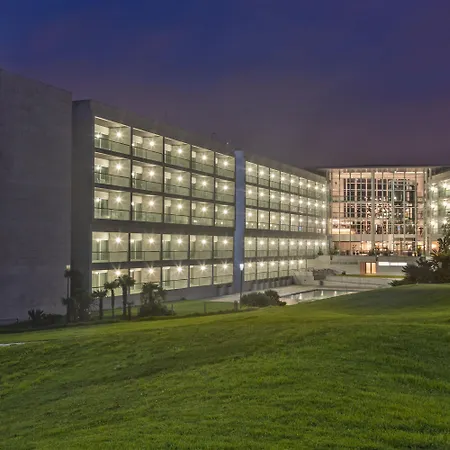 Crowne Plaza - Caparica Lisbon Hotel 4*