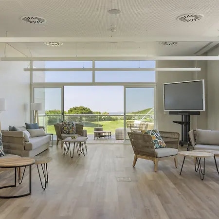 Szálloda Crowne Plaza - Caparica Lisbon