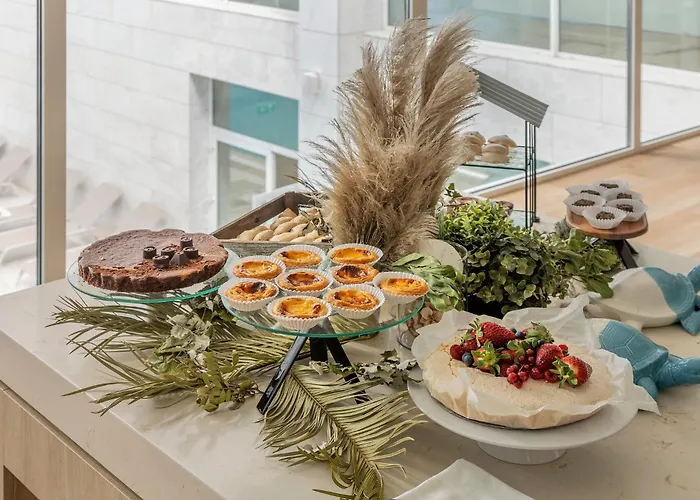 Crowne Plaza - Caparica Lisbon 4*