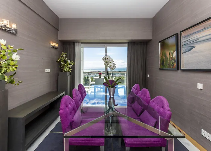 Crowne Plaza - Caparica Lisbon Hotel 4*